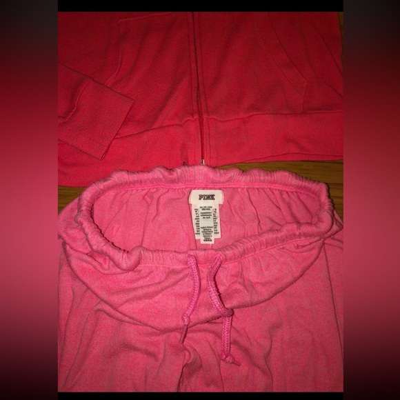 Victoria’s Secret pink xs hoodie and pants set; mismatch colors! - Picture 8 of 10